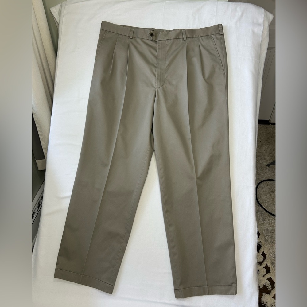 John W Nordstrom 44x32 Khaki Dress Pants Pleated Wrinkle Free Smartcare